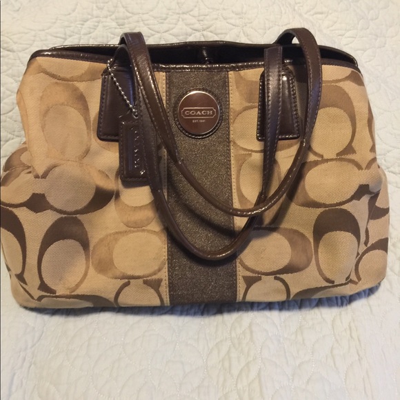 Authentic Coach Purse - Picture 6 of 7